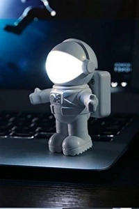Usb Astronot Lamba