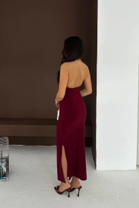 Uzun Abiye Elbise Yırtmaçlı Sırt Dekolteli Şık Gece Elbisesi - Bordo