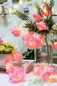 Yapay Gül Tasarımlı Dekoratif Led Işık Pilli (20 Gül)