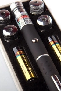 Yeşil Lazer Pointer 8000 mW  5 Başlıklı