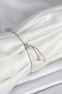 Yıldız Model Asansörlü Gümüş Renk Kadın Bileklik