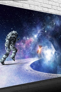 Yolda Koşan Astronot, Uzay Temalı Kanvas Tablo 50 x 70