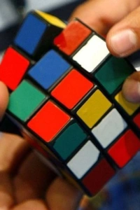 Zeka Küpü Sihirli Rubik