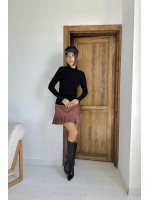 Ekru Boğazlı Ve Örgülü Triko Kazak