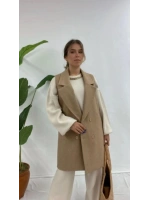 Zarif Camel Bej Kruvaze Yelek – Soft Tonlarda Premium Stil - Camel
