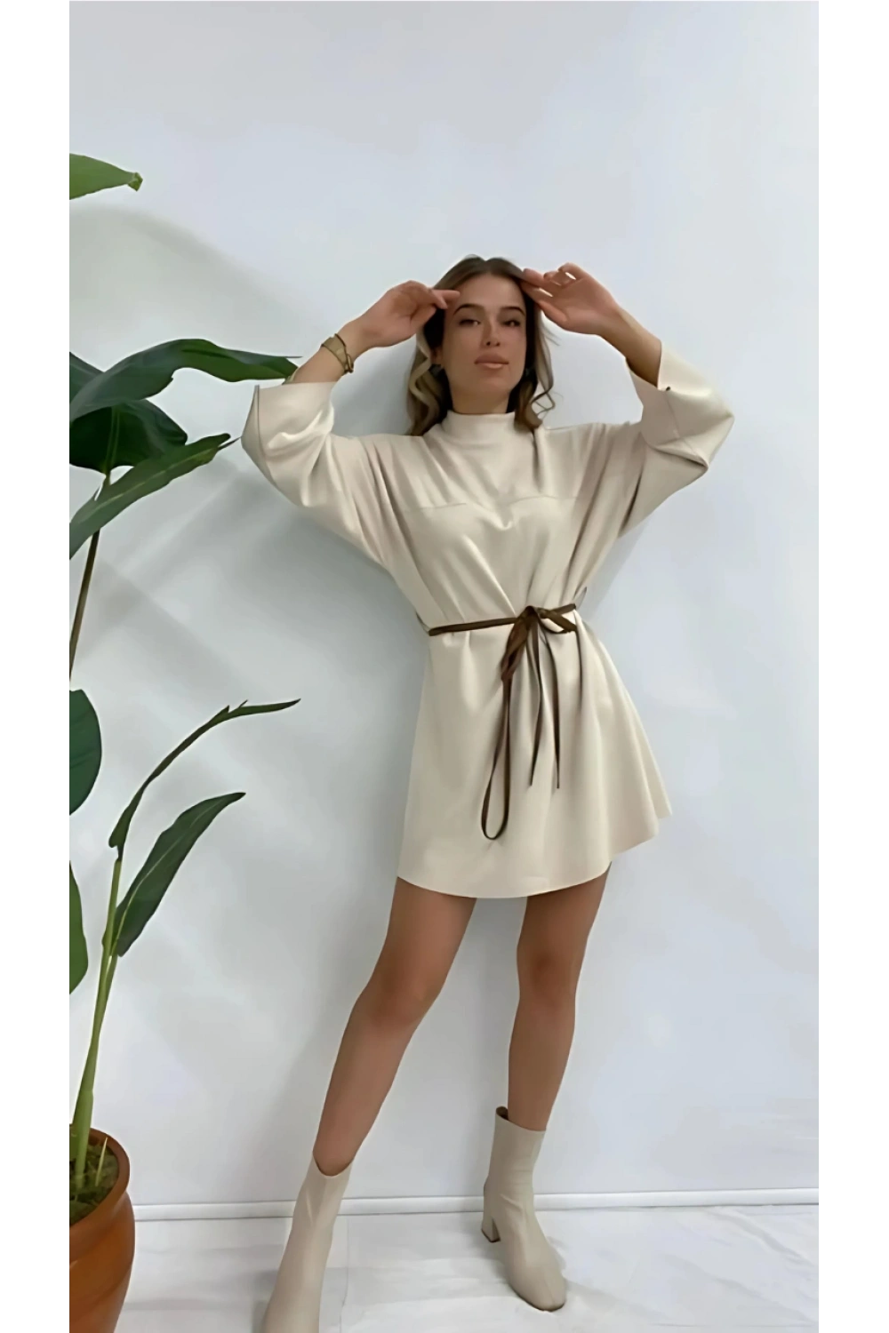Bej Renk Süet Ultra Kaliteli Tunik Elbise - Bej