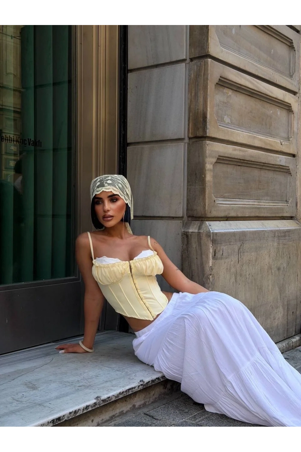 Göğüs Detaylı Korse 1826
