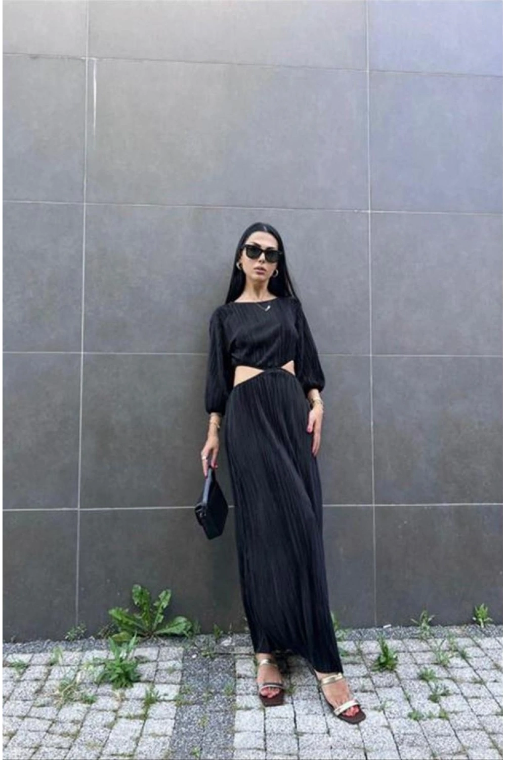 Siyah Piliseli Elbise