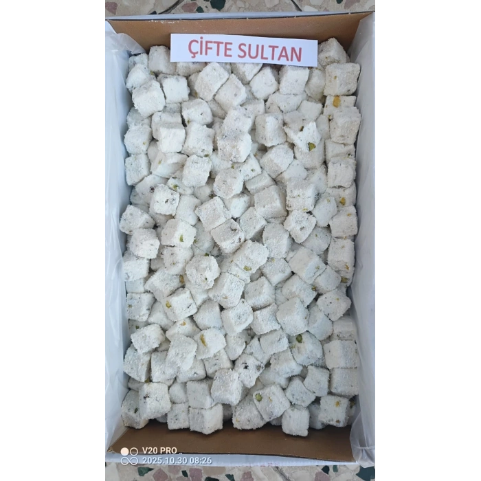 Antep Fıstıklı Çifte Kavrulmuş Sultan Lokumu 2 KG