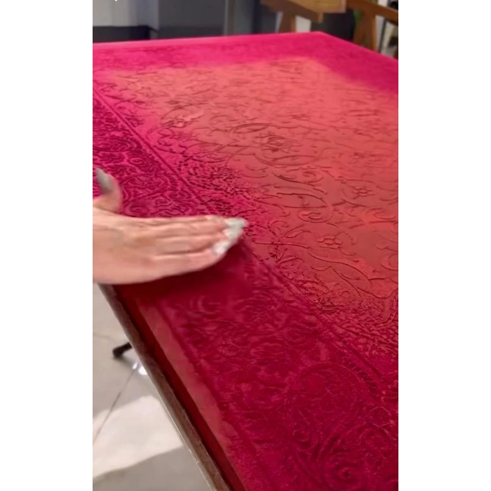 KADİFE KAPLI DUVAR PANOSU