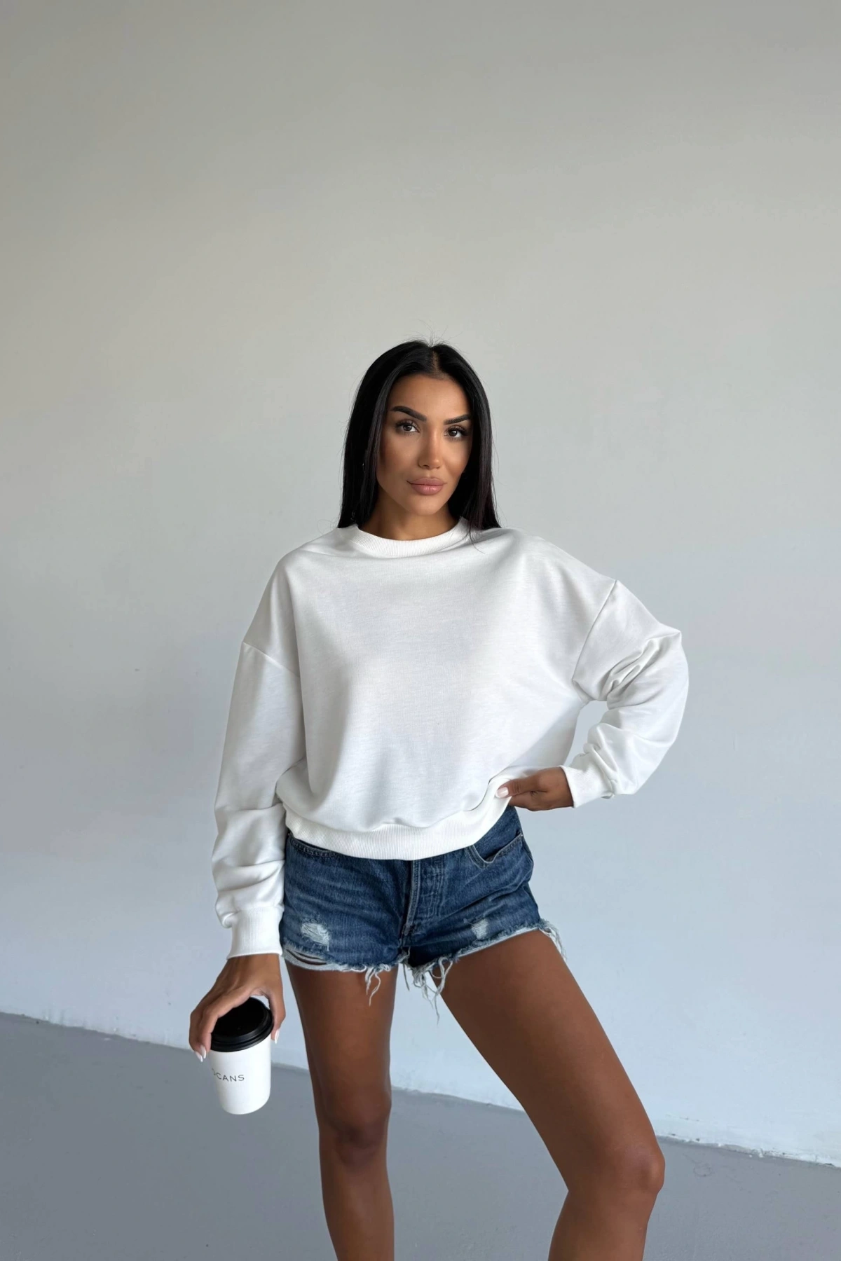 2 iplik bisiklet yaka sweat beyaz f2339