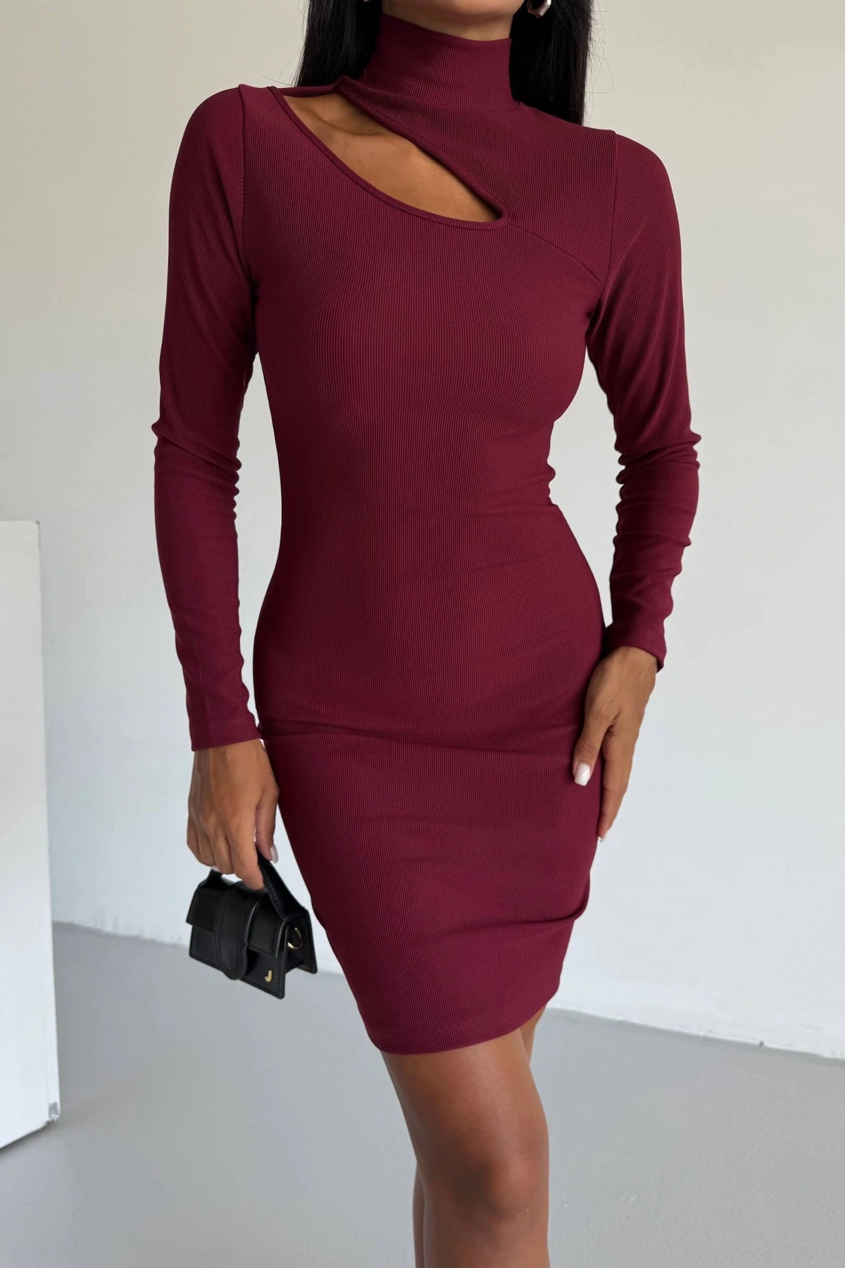 Boğazlı gögüs dekolteli elbise bordo f2333