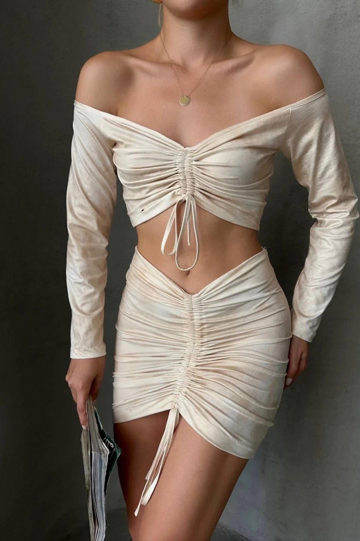 Büzgülü etek bluz takım bej s24709