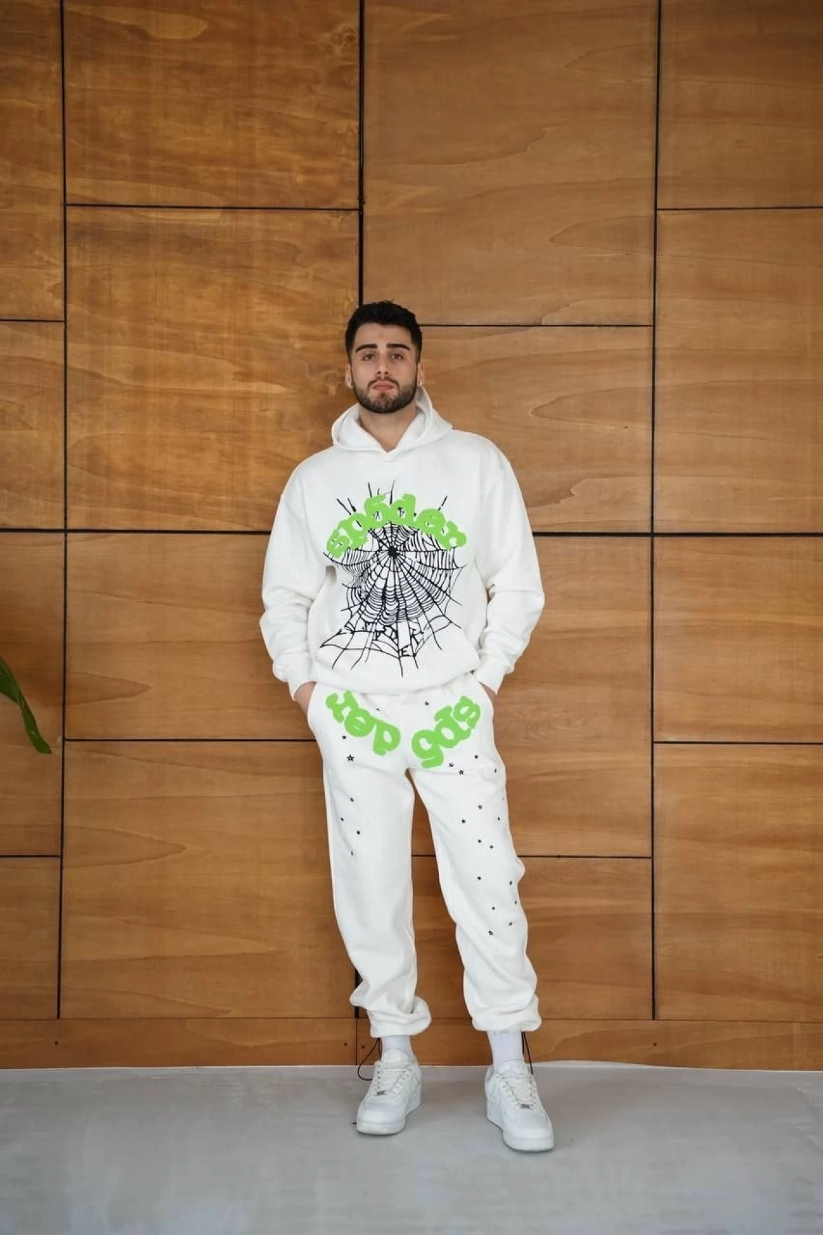 Erkek Kapüşonlu Eşofman Takım Örümcek Ağı ve Neon Yeşil Baskılı Kanguru cepli Oversize Rahat Kalıp, Premium Üç İplik Kumaş - Beyaz