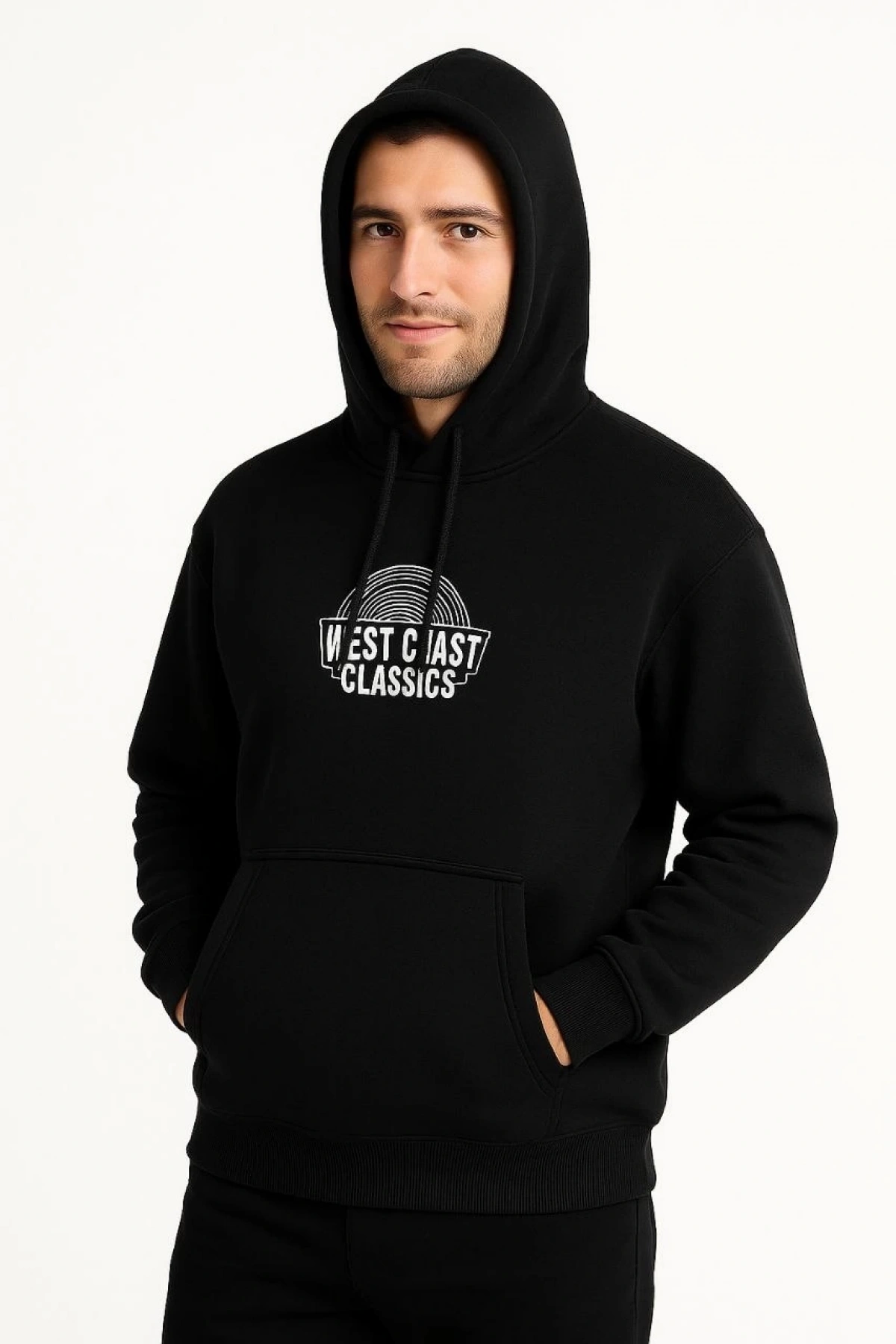 Erkek Kapşonlu Sweatshirt – Oversize Üç İplik Şardonlu Hoodie, “West Coast Classics” Ön & Arka Baskılı, Kanguru Cepli Kışlık Günlük Stil - Siyah