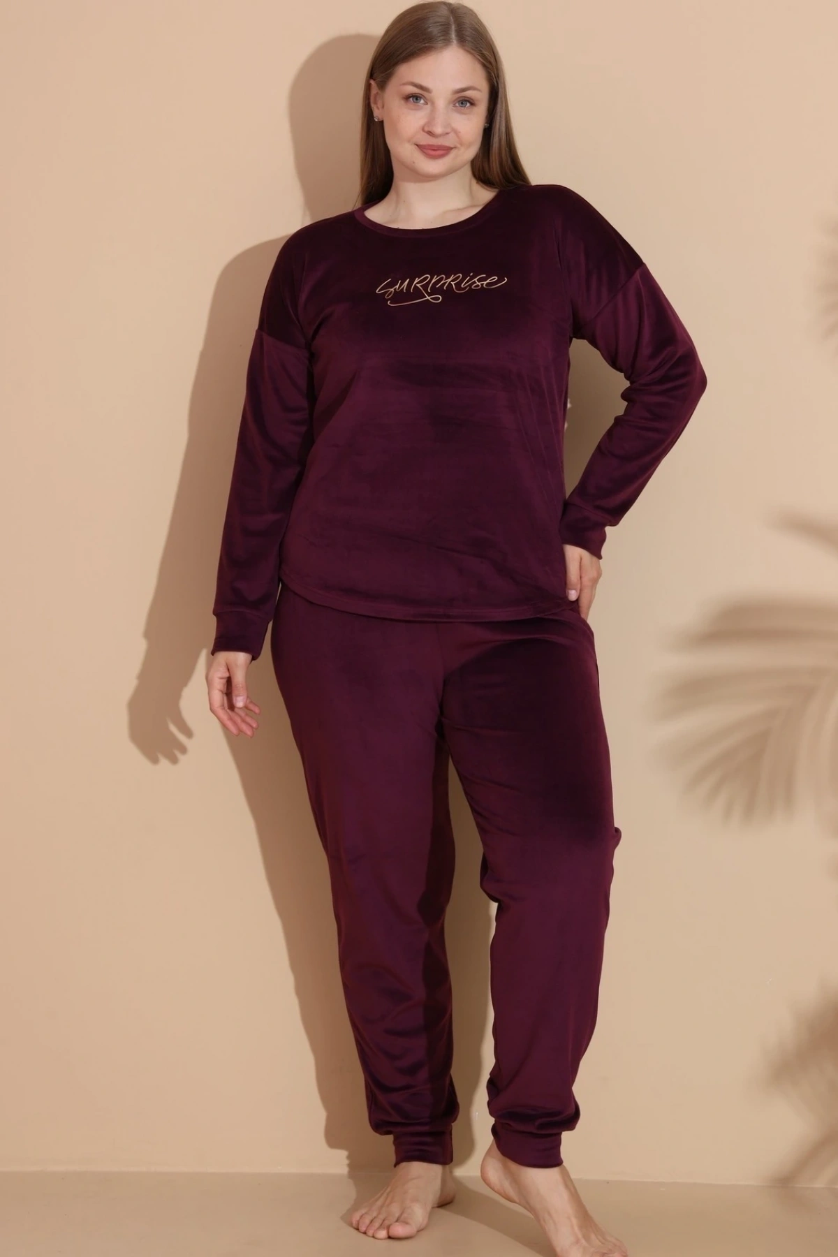 Estiva 25393 Uzun Kol Battal Kadife Pijama Takımı