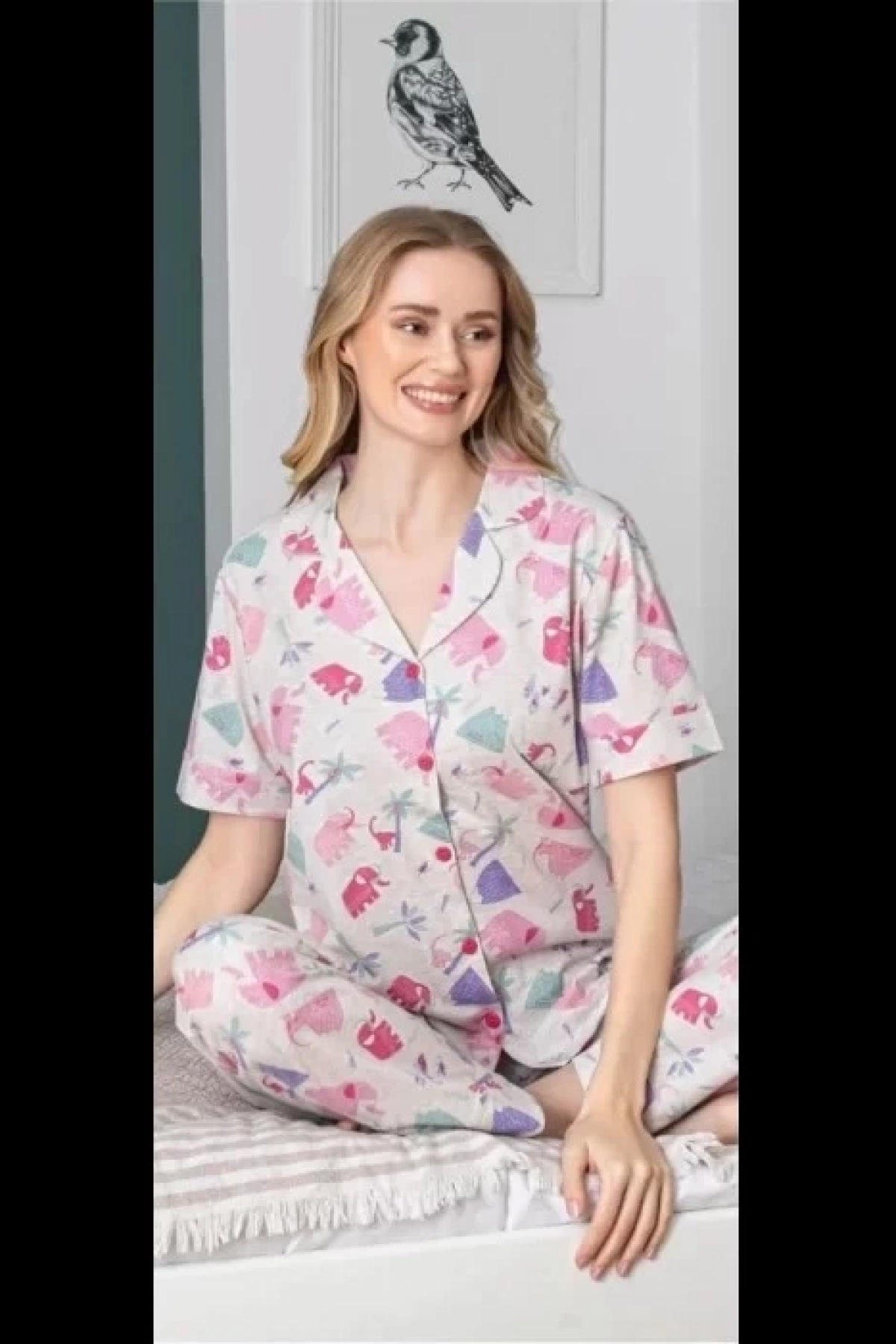 Freshness 107 Fil Desenli Patlı Kısa Kol Pijama Takımı