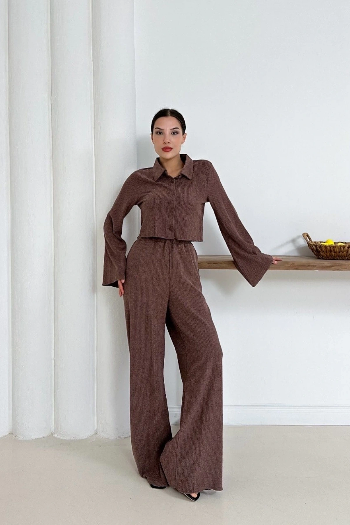 Gömlek yaka kaplama düğmeli takım kahve st265866