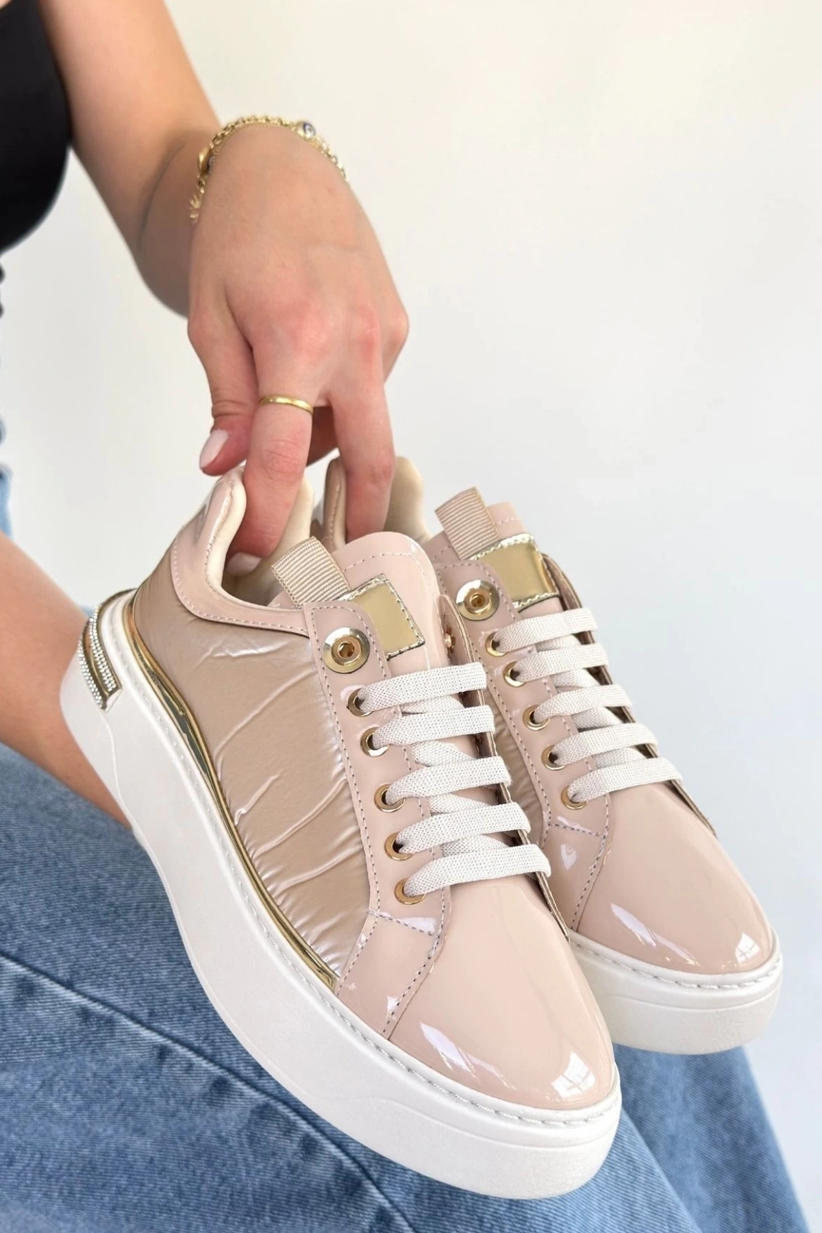 Hley Bej Rugan Paraşüt Detaylı Bağcıklı Spor Ayakkabı