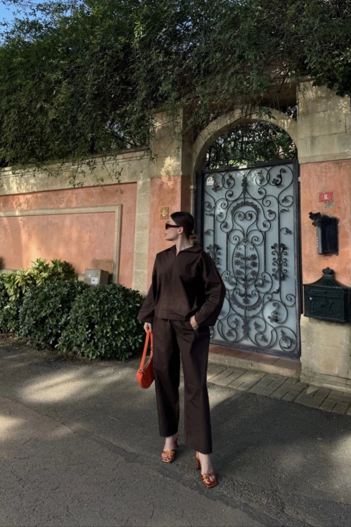 Kadın Uzun Kollu Yakalı Gömlek Pantalon Takım- Kahverengi