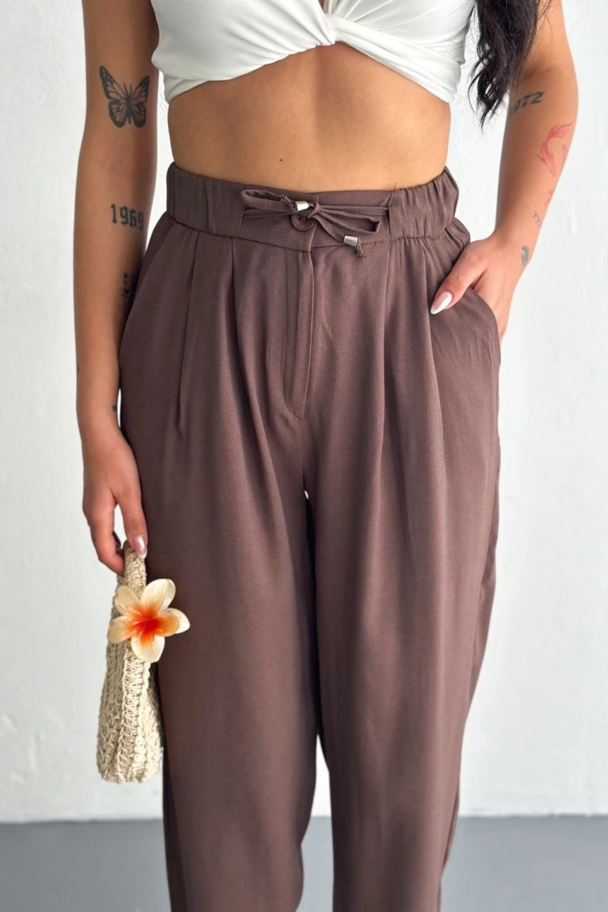 Kadın Yüksel Bel Rahat Paça Pantalon - Kahverengi