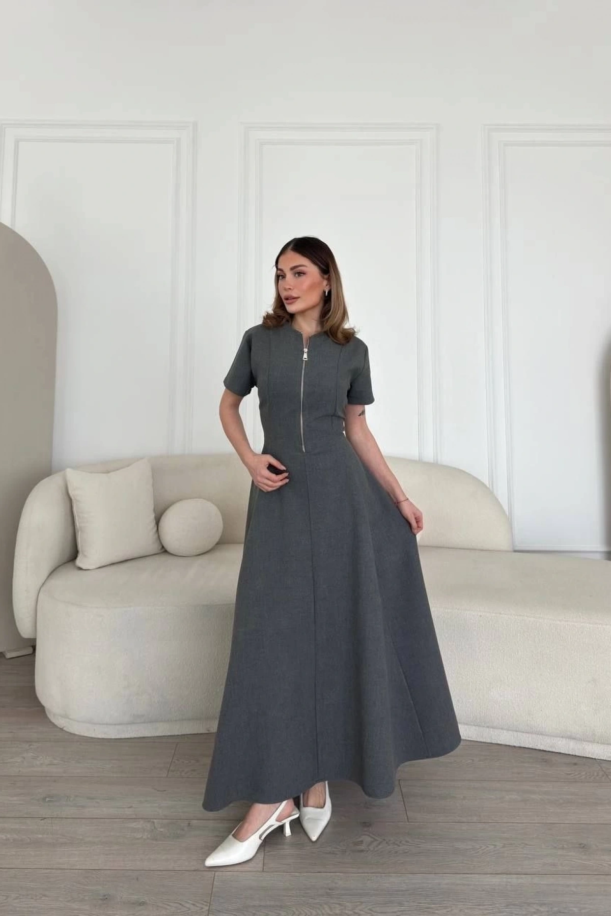 Kısa Kollu Önden Fermuarlı Çan Etekli Uzun Elbise - Antrasit