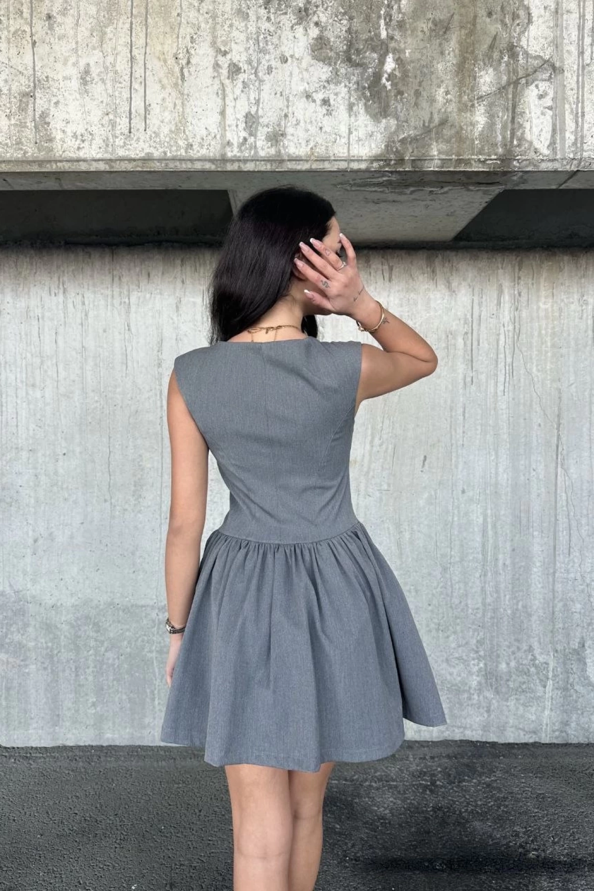 Kolsuz Mini Elbise- Gri