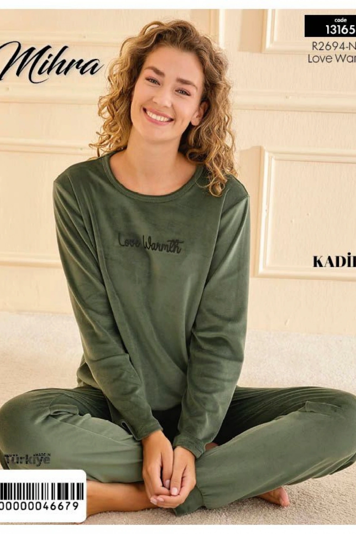 Mihra 13165 Kadın Kadife Uzun Kol Pijama Takımı