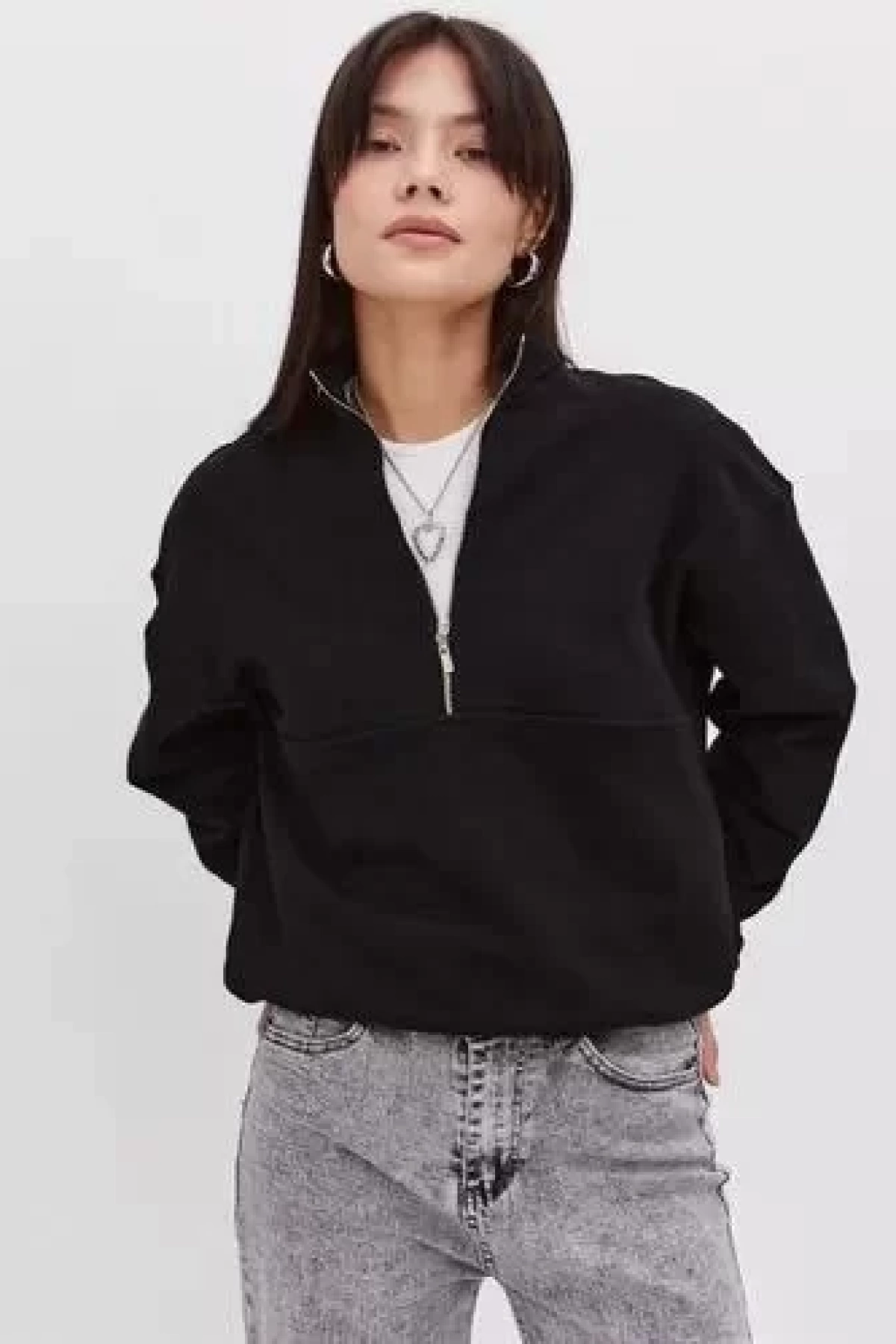 Oversize Yarım Farmuarlı Yakalı Basic SweatShirt - Siyah