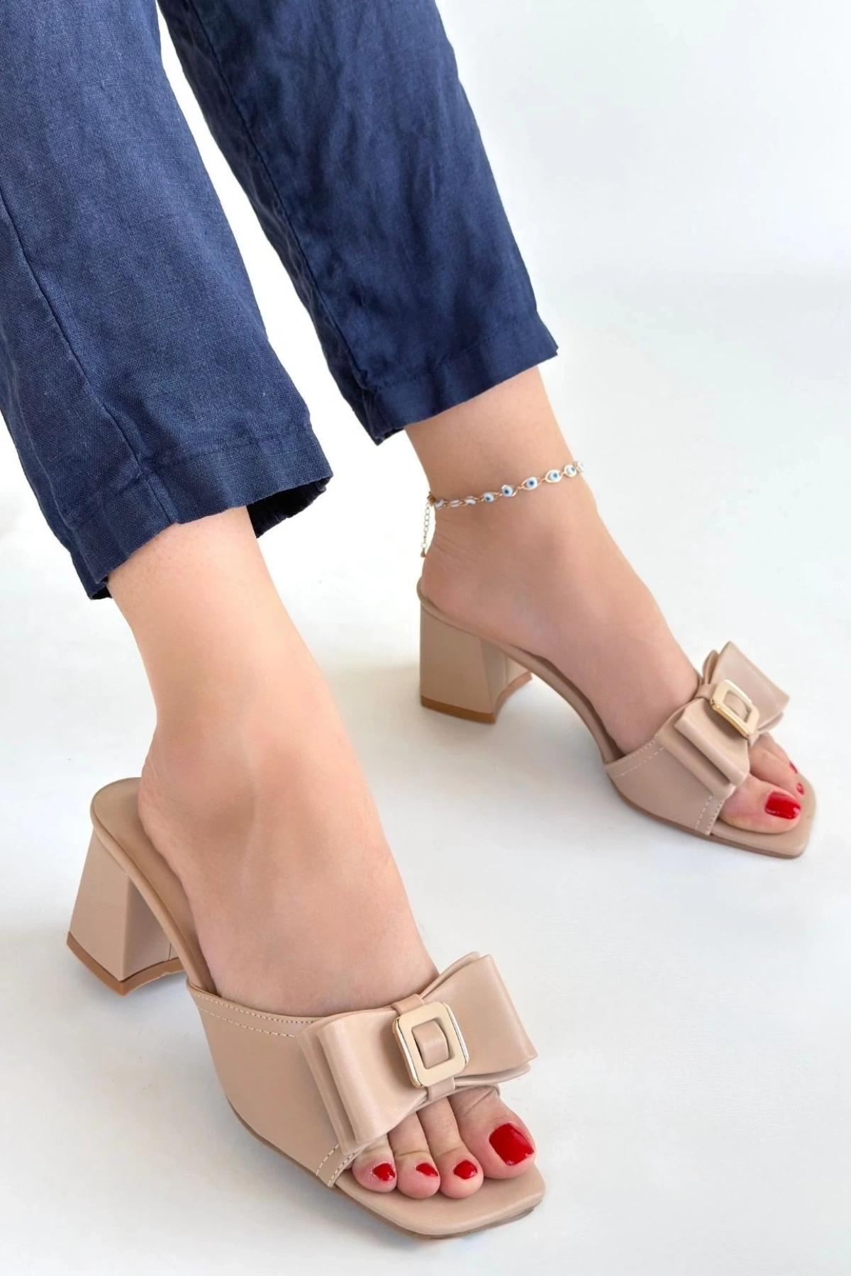 Pier Nude Cilt Topuklu Terlik