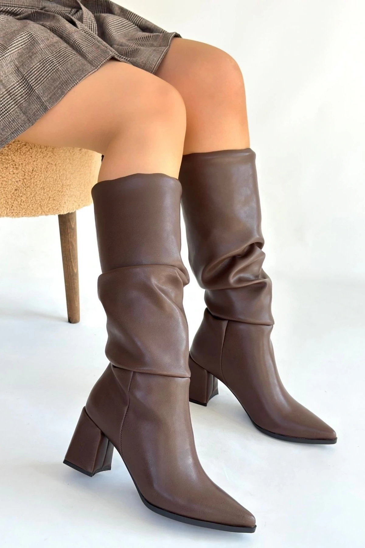 Pitay  Kahverengi Cilt Körüklü Topuklu Çizme