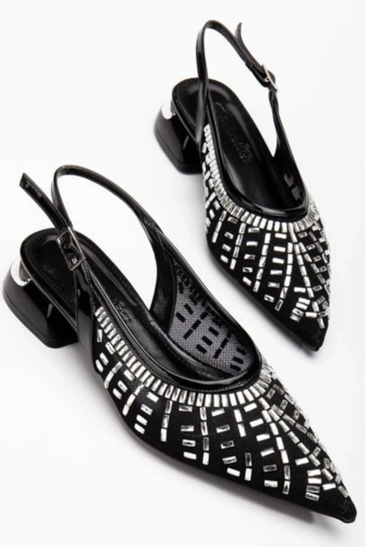 Piyar Siyah Taşlı Topuklu Ayakkabı