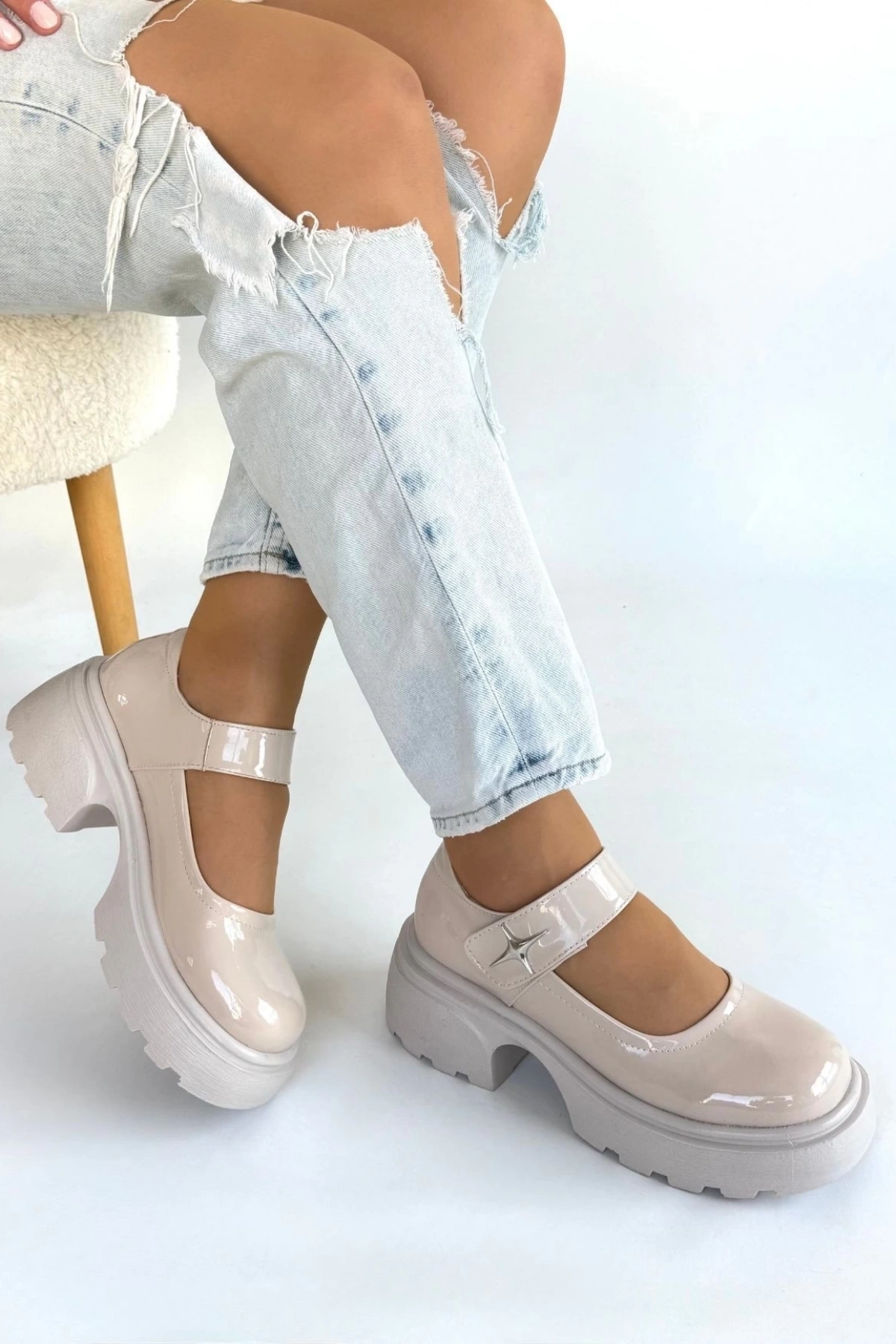 Siyat Bej Rugan Dolgu Topuk Oxford Ayakkabı