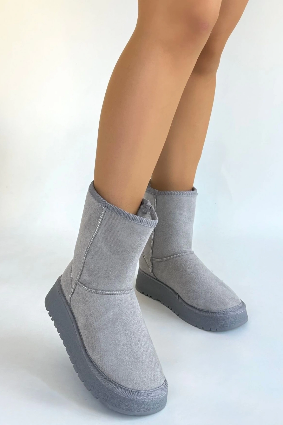 Sophia Gri Süet Bot