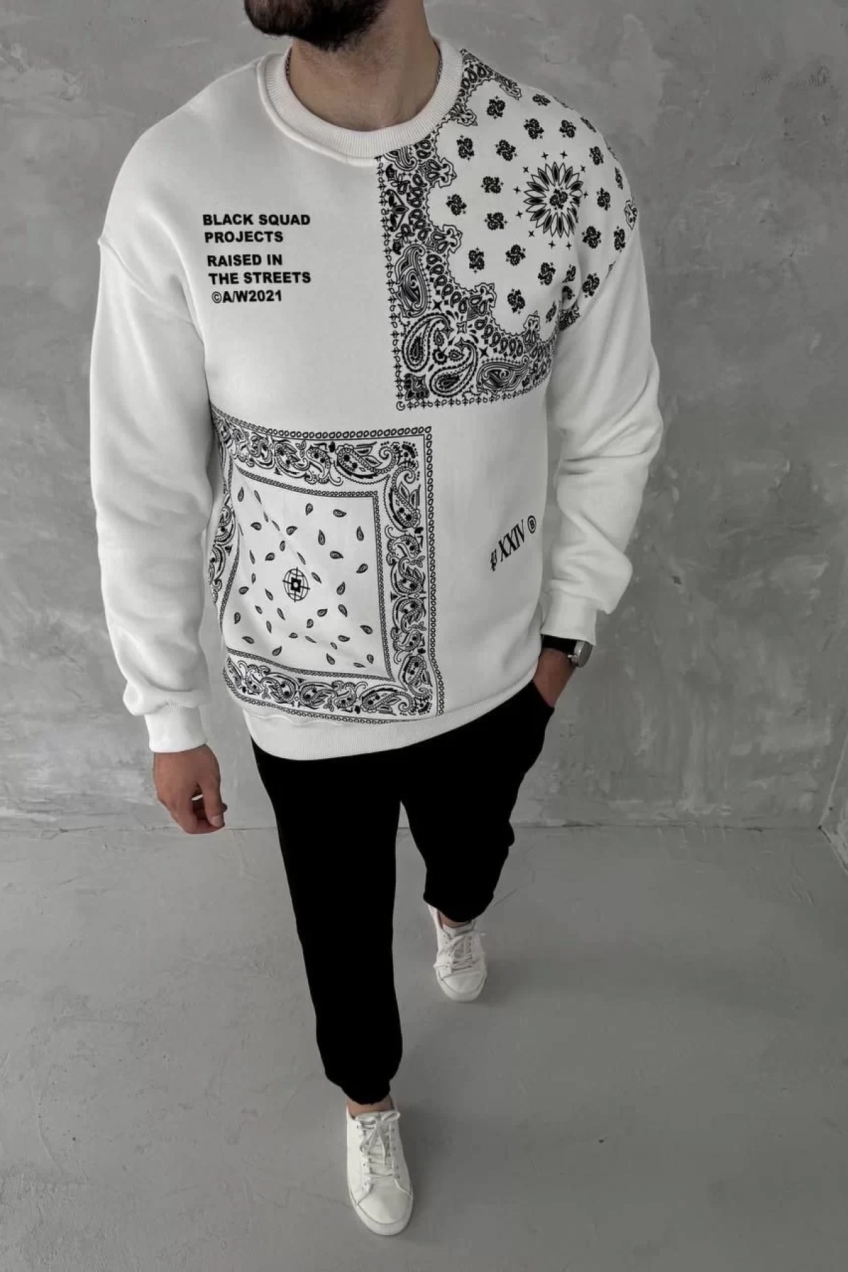 Üç İplik Desenli Bisiklet Yaka Oversize SweatShirt - Beyaz