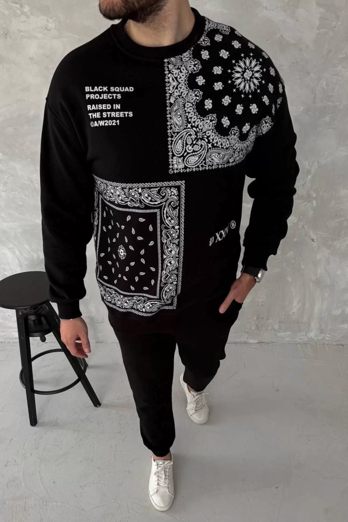 Üç İplik Desenli Bisiklet Yaka Oversize SweatShirt - Siyah