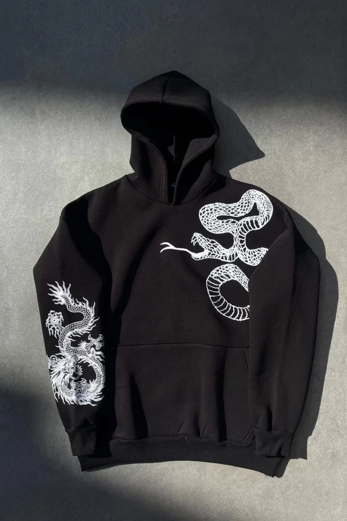 Uzun Kol Kapüşonlu Baskılı SweatShirt - Siyah