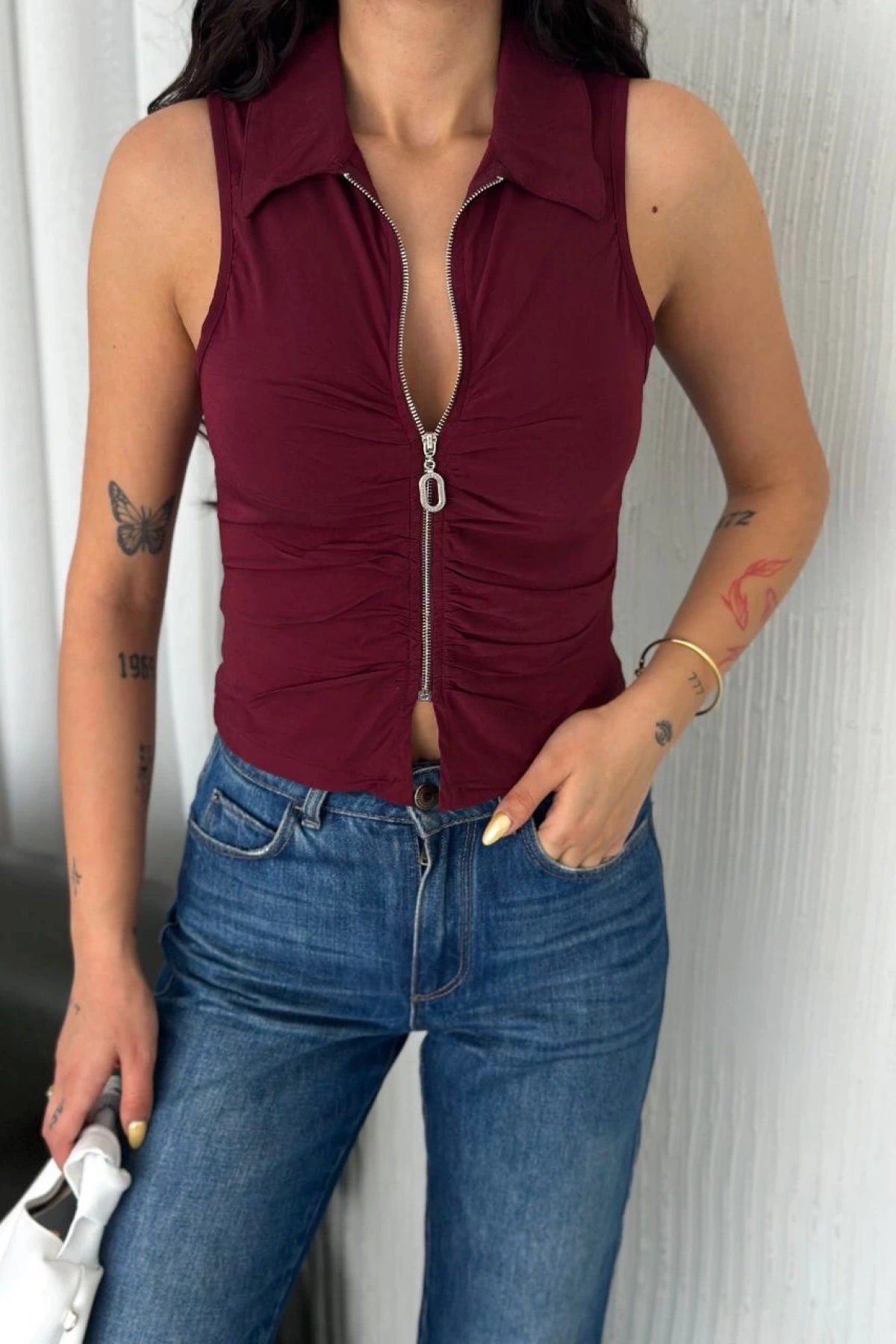 Yakalı Tam Fermuarlı Kolsuz Bluz - Bordo