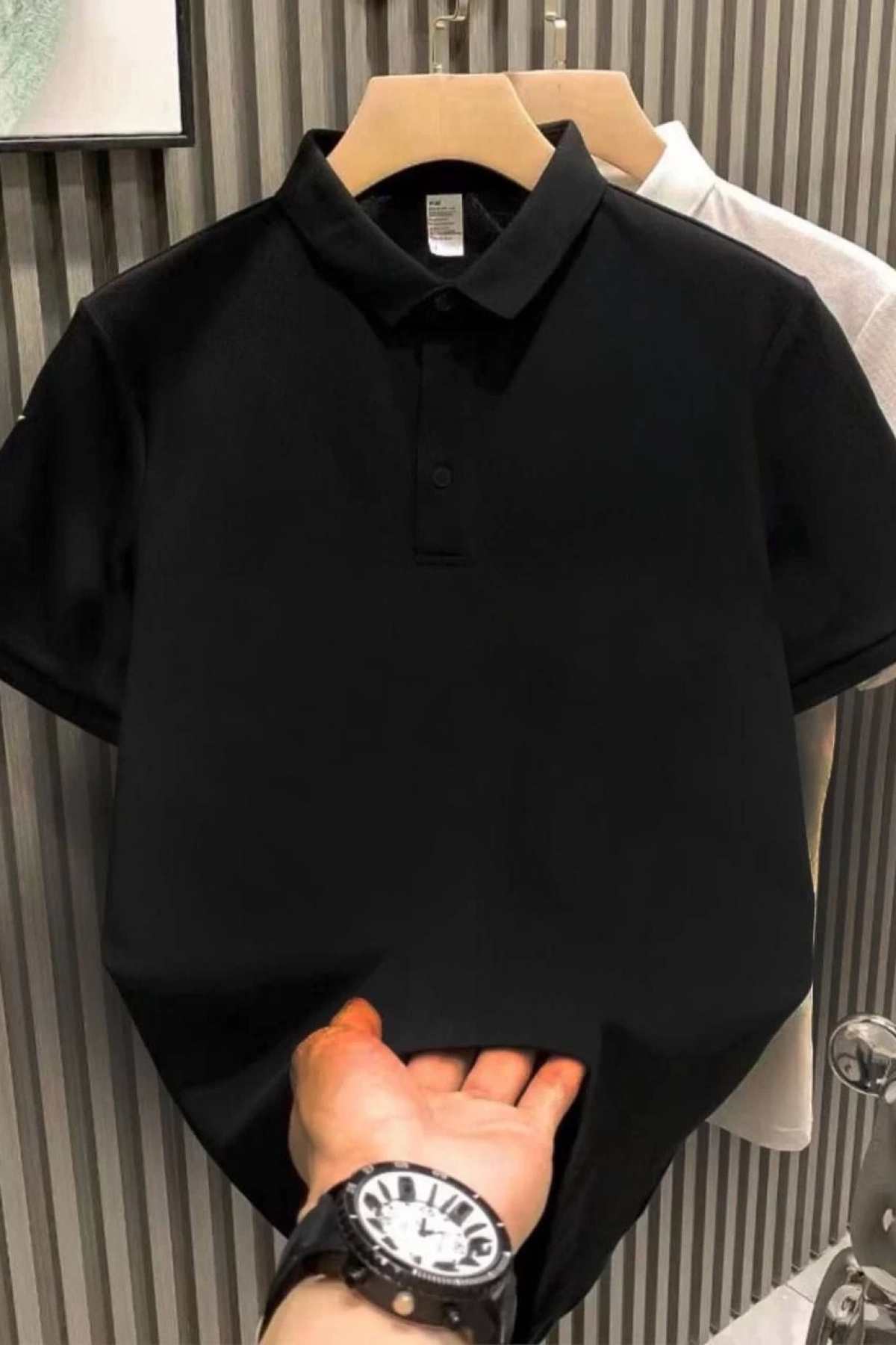 Yakası Düğmeli Yakalı Pike Düz T-Shirt - Siyah