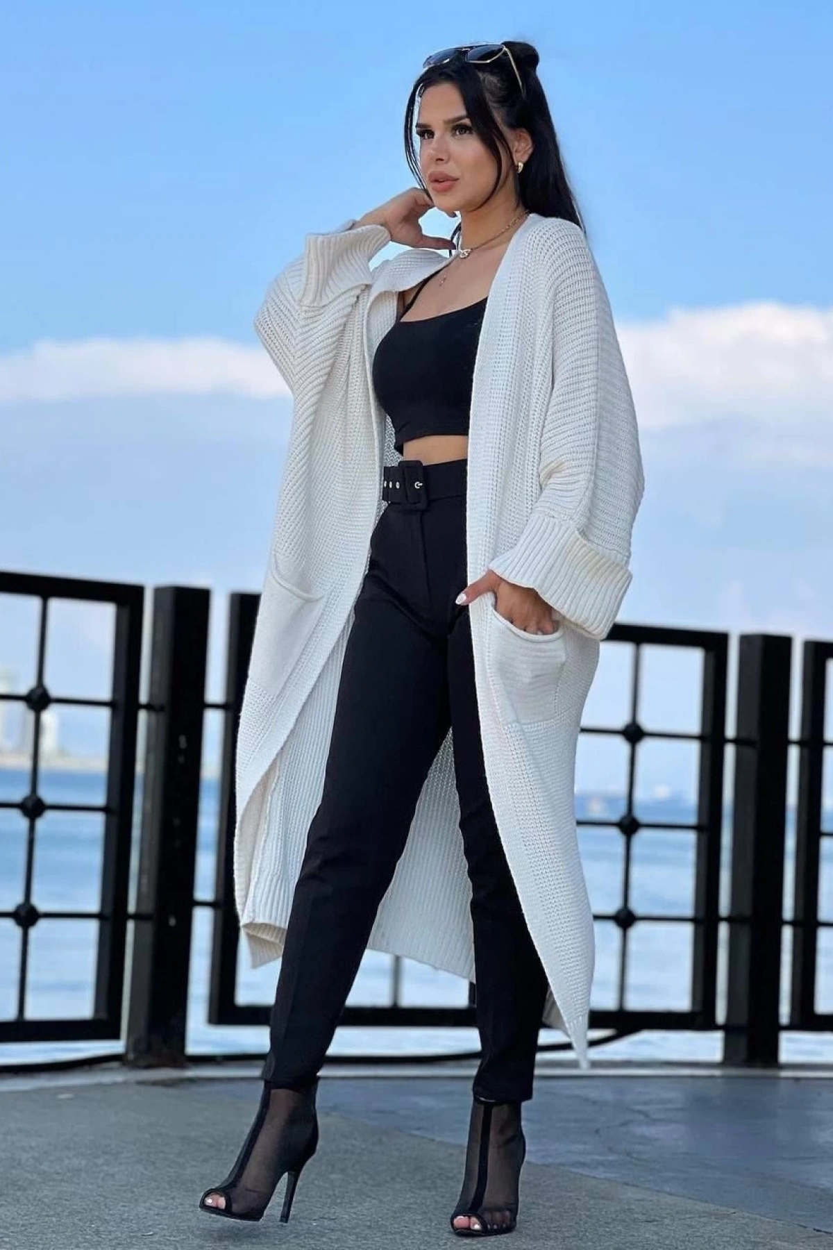 Yarasa kol uzun triko hırka beyaz