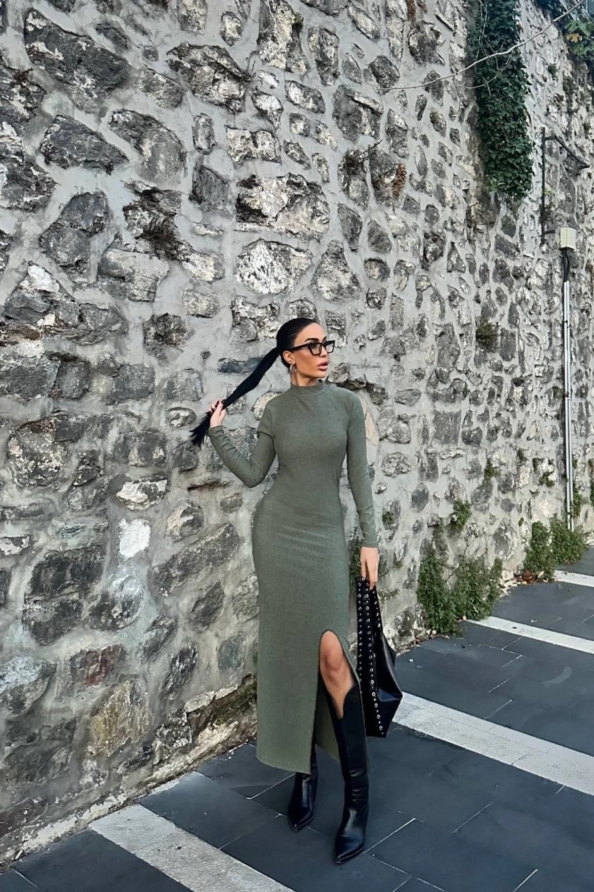 Yırtmaçlı kalın bürümcük uzun elbise Yeşil