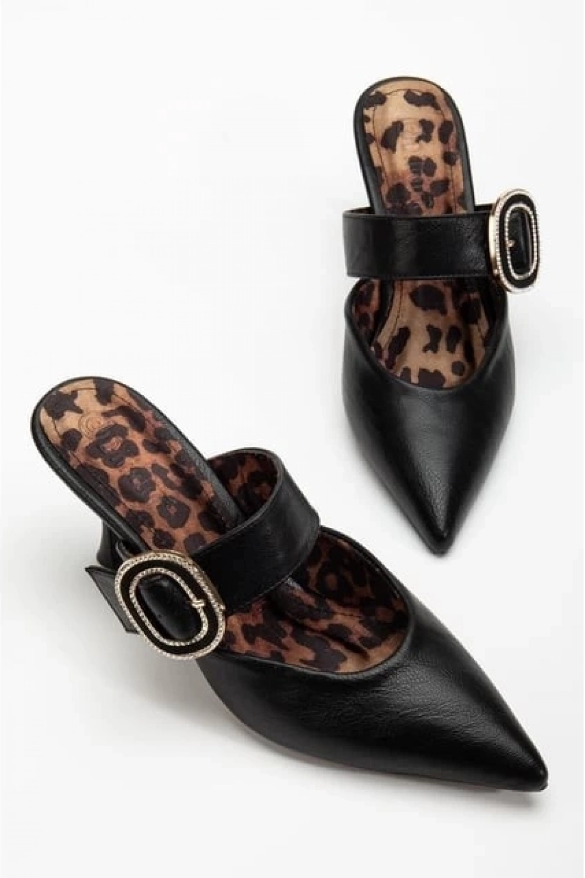 Yote Siyah Cilt Topuklu Terlik