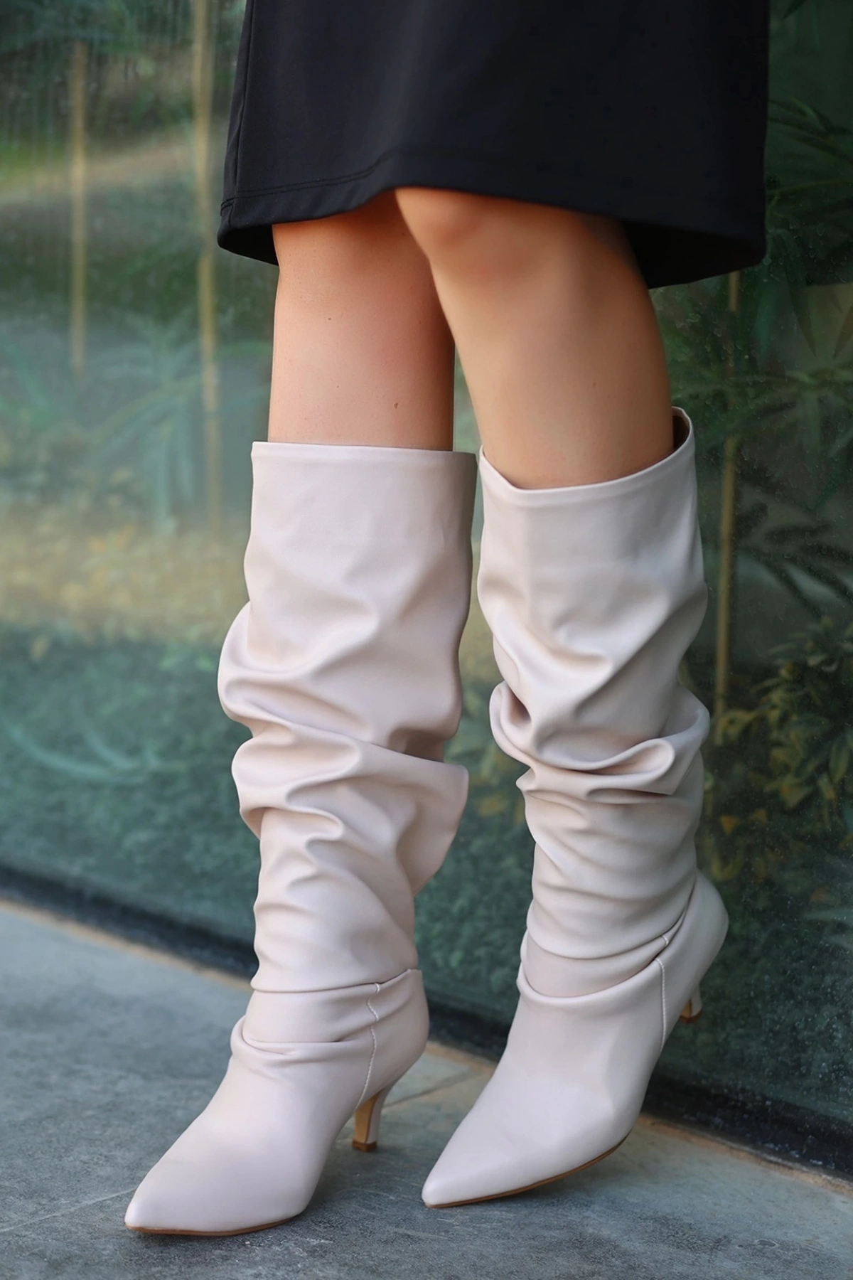 Zelya Bej Cilt Topuklu Çizme