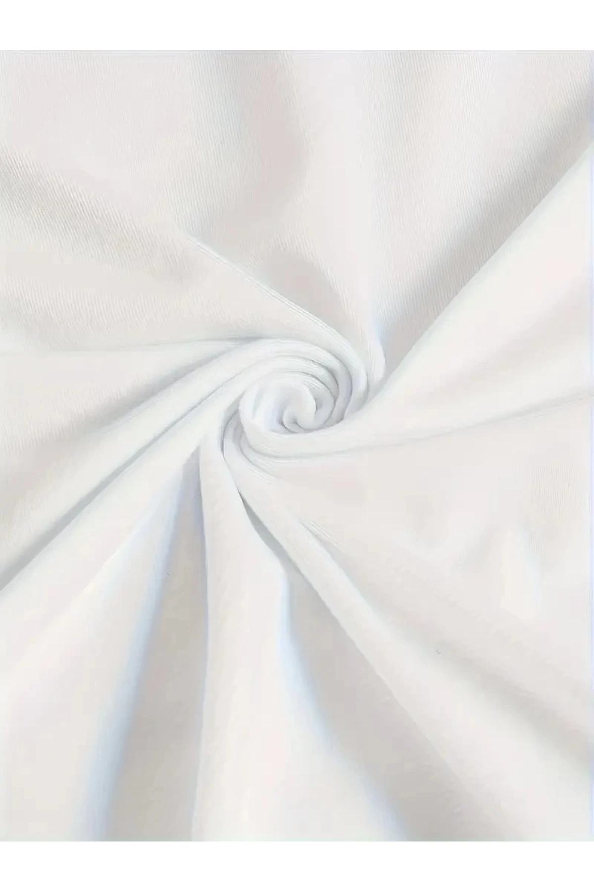 Ördek Baskılı ve Yuvarlak Yakalı Kadın Günlük Büyük Boy Siyah Tişört. - Beyaz