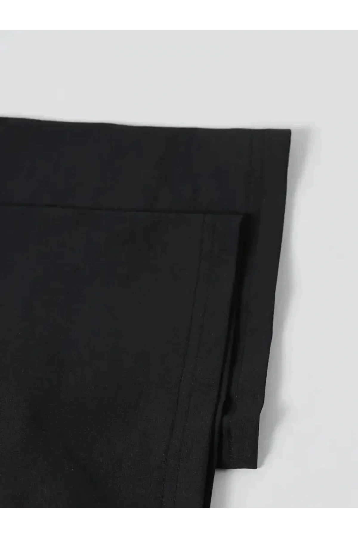 Ördek Baskılı ve Yuvarlak Yakalı Kadın Günlük Büyük Boy Siyah Tişört. - Siyah