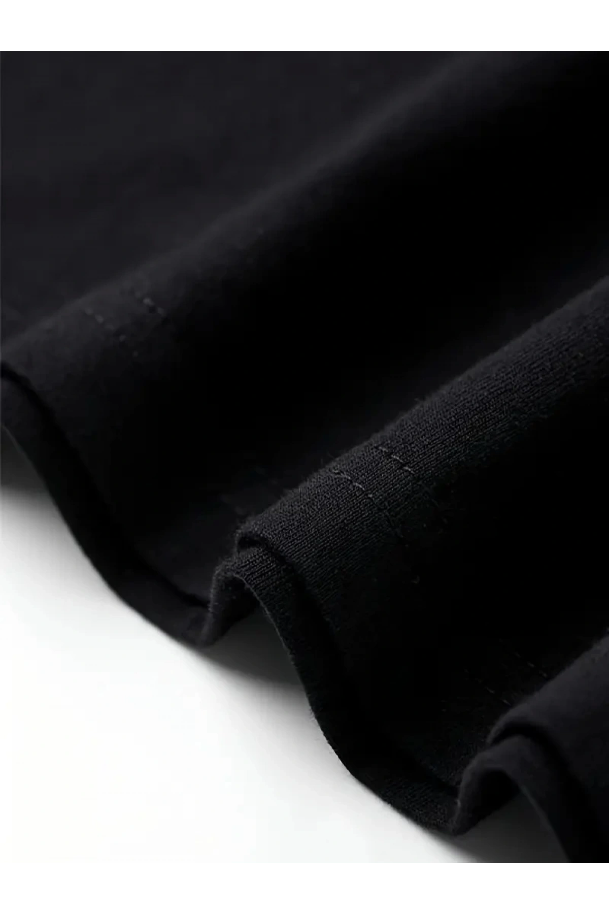 Rahat Bisiklet Yaka Tişört, Yaratıcı Karikatür Baskı - Yumuşak Polyester, Her Mevsim Giyilebilir- Siyah