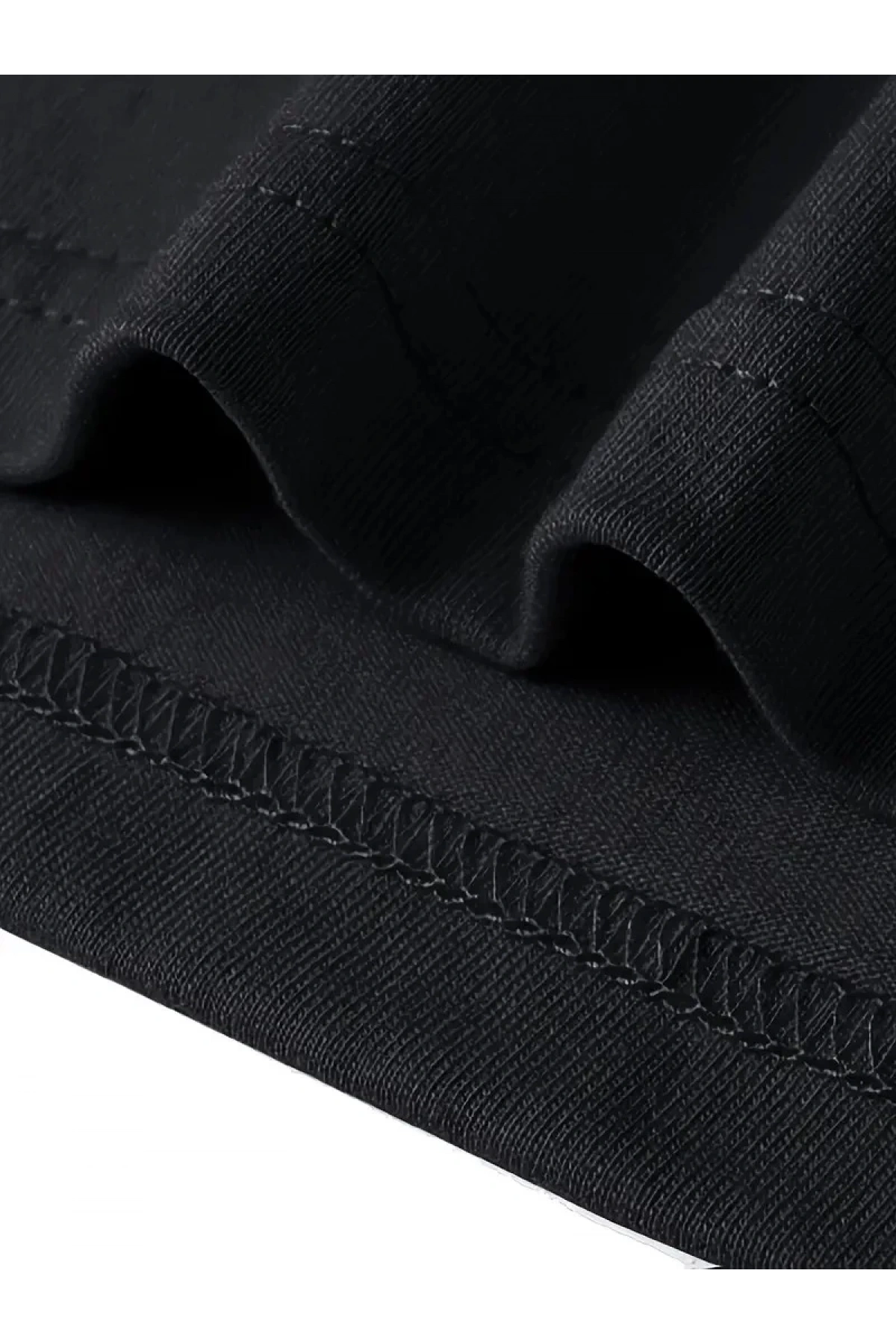 Pembe Panter Baskılı Erkek Oversize Günlük Kısa Kollu Tişört İlkbahar ve Yaz için Mükemmeldir - Siyah