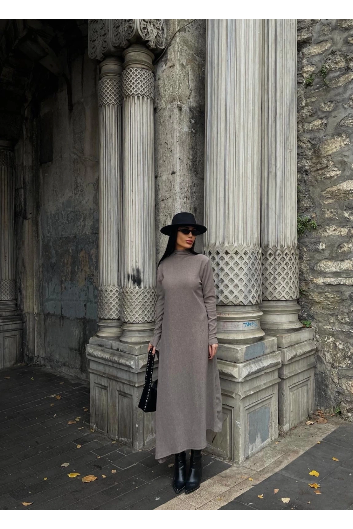 Boğazlı kalın bürümcük uzun elbise vizon