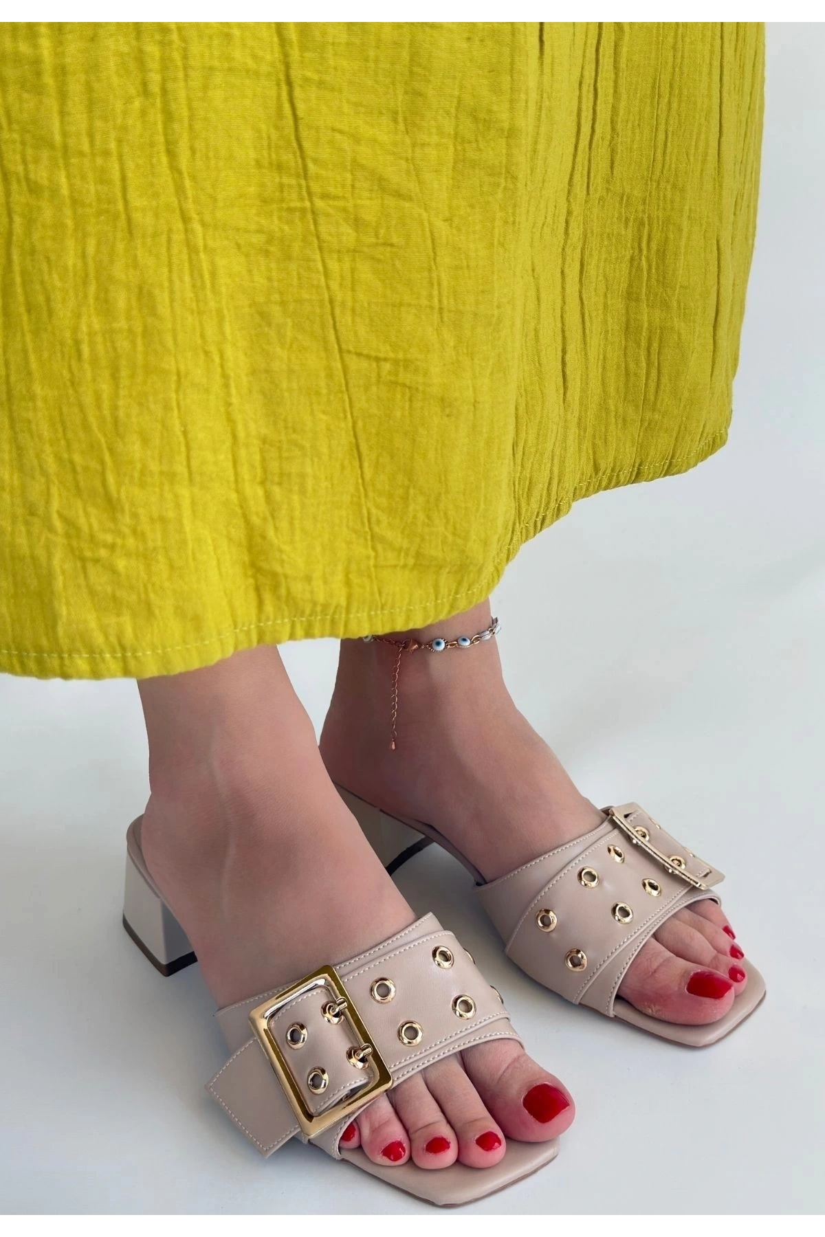 Ciey Bej Cilt Topuklu Terlik