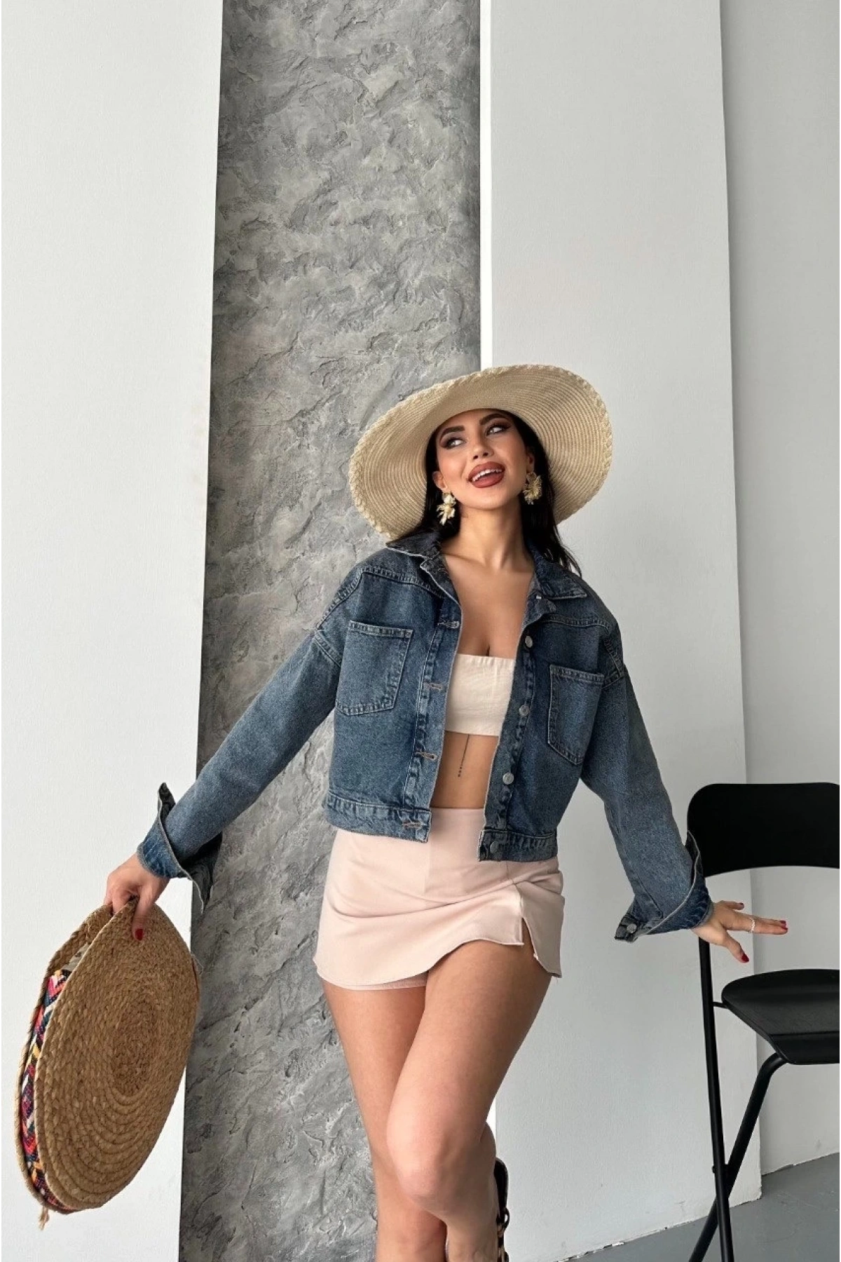 Çift cepli kol katlamalı kar yıkama crop kot ceket kahve tint d2000